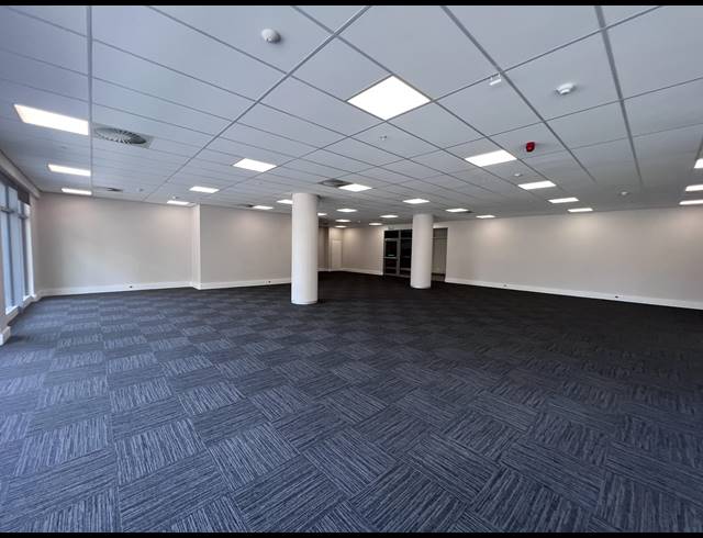 259M² OFFICE TO LET IN FORESHORE